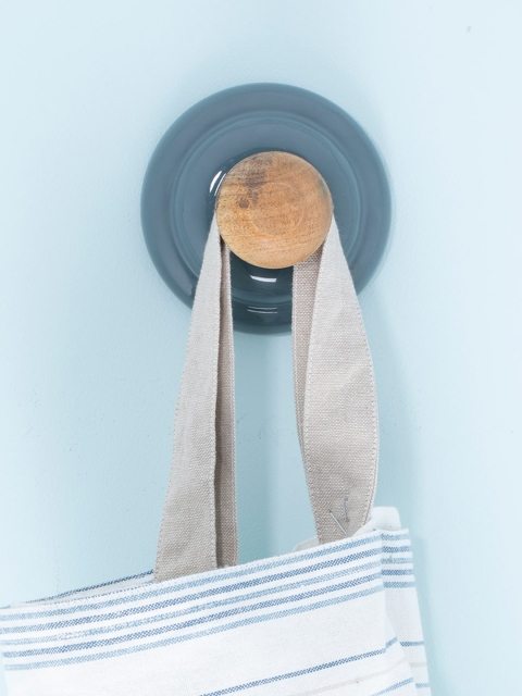 

ellementry Blue & Brown Solid Ceramic Wooden Hook