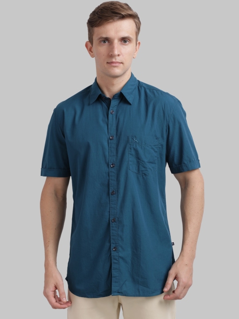 

Parx Men Teal Blue Regular Fit Solid Casual Shirt