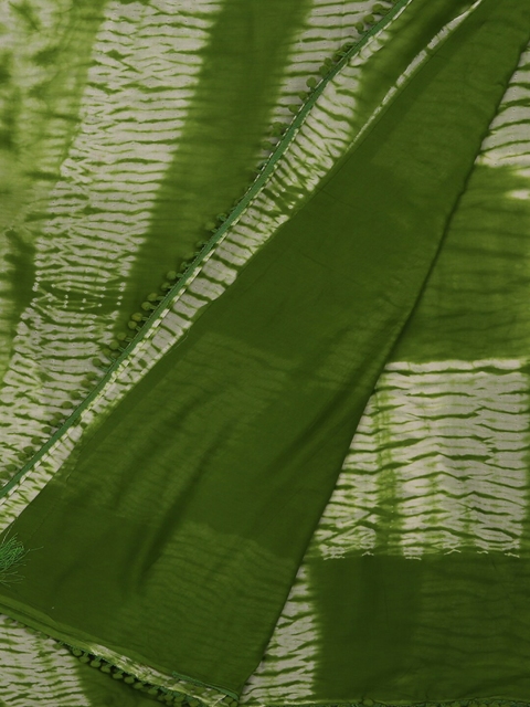 

Pothys Green & Off-White Pure Cotton Checked Saree