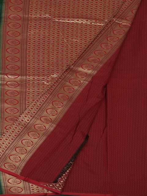 

Pothys Green & Maroon Art Silk Woven Design Saree