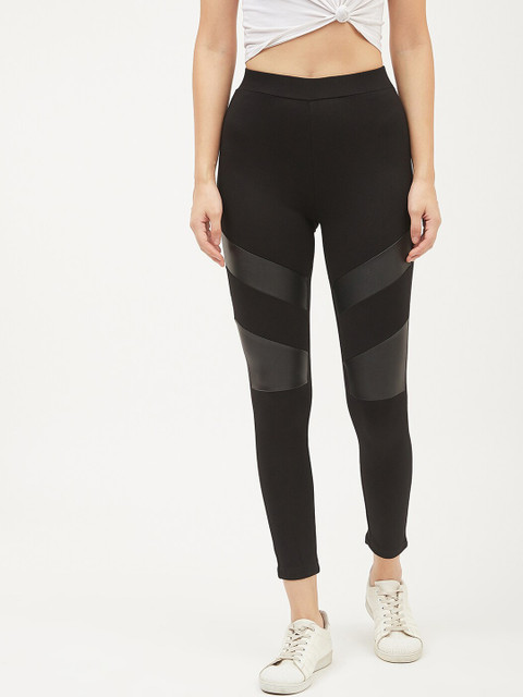 

Harpa Women Black Solid Jeggings