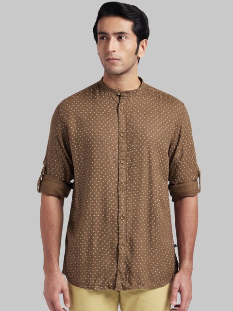 

Parx Men Brown Regular Fit Printed Casual Shirt