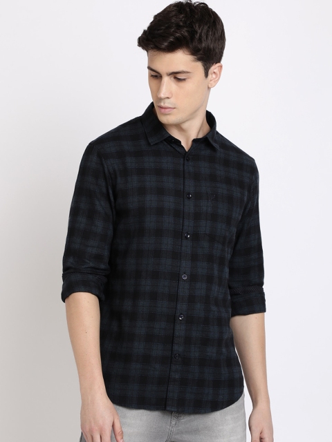 

TED HARBOR Men Grey Slim Fit Checked Casual Shirt