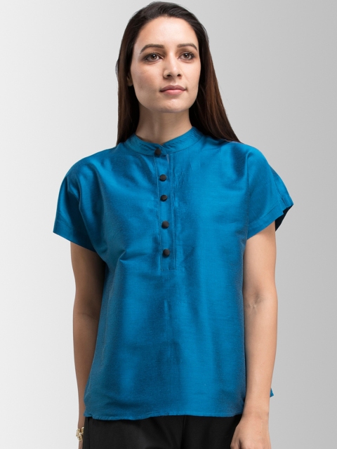 

FableStreet Women Blue Solid Top