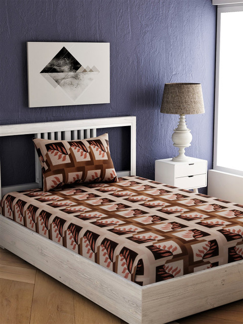 

EverHOME Brown Geometric 144 TC Cotton 1 Single Bedsheet with 1 Pillow Covers