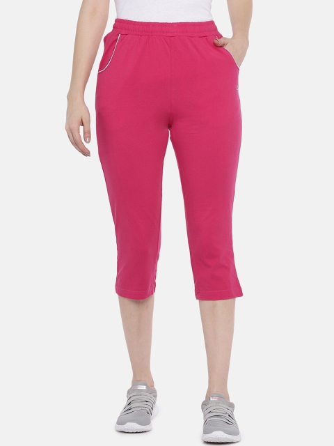 

Sweet Dreams Women Pink Solid Regular Fit Capris