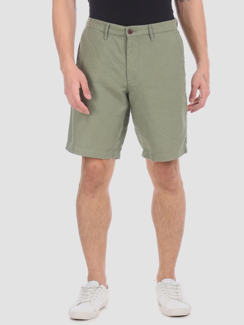 

GAP Men Olive Green Solid Regular Fit Shorts
