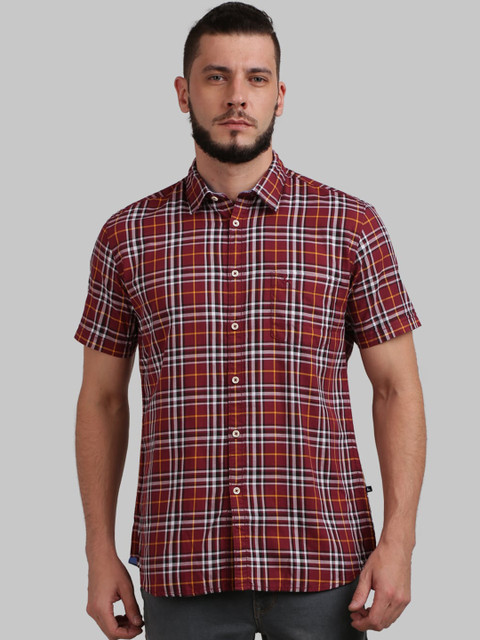 

Parx Men Red Regular Fit Checked Casual Shirt