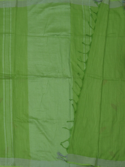 

Pothys Green & Silver-Toned Linen Blend Embroidered Saree