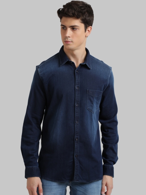 

Parx Men Navy Blue Regular Fit Faded Casual Shirt