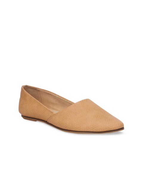 

Bata Women Brown Textured PU Ballerinas