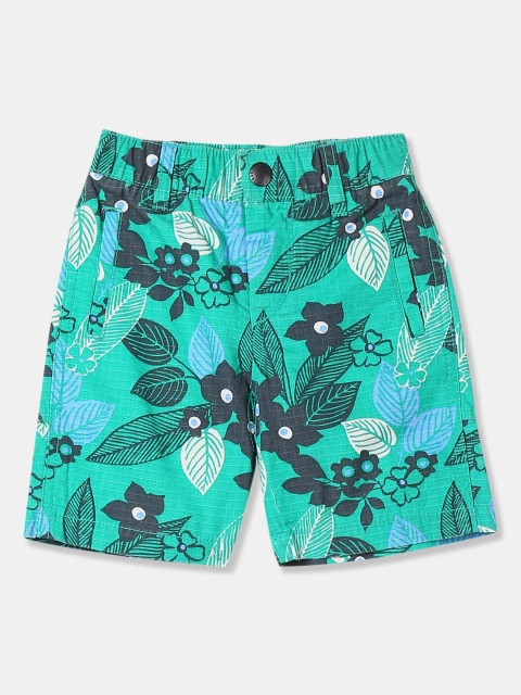 

GAP Boys Green Printed Regular Fit Regular Shorts