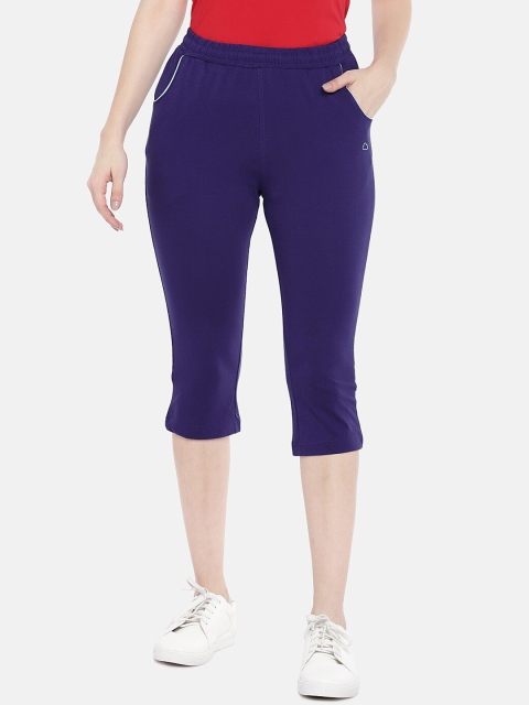 

Sweet Dreams Women Blue Solid Tight Fit Capris