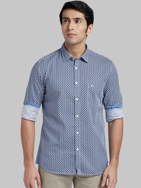 

Parx Men Blue Regular Fit Printed Casual Shirt
