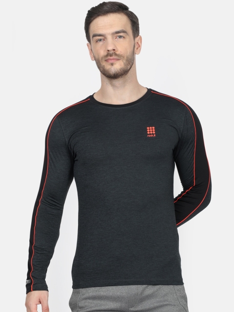 

rock.it Men Charcoal Grey Solid Round Neck T-Shirt