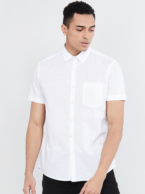 

max Men White Slim Fit Solid Casual Shirt