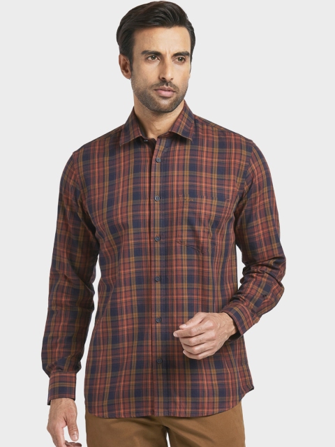 

ColorPlus Men Brown & Navy Blue Regular Fit Checked Casual Shirt