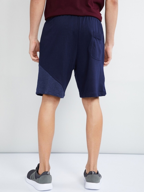 

max Men Navy Blue Colourblocked Regular Fit Regular Shorts