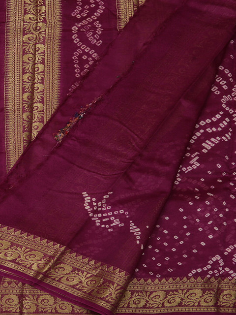 

Pothys Magenta & Off-White Art Silk Printed Saree