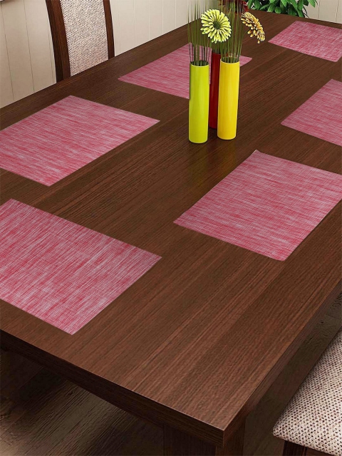 

BIANCA Set of 6 Red & Off-White Printed Table Placemats