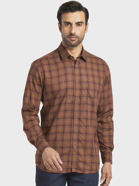 

ColorPlus Men Brown & Navy Blue Regular Fit Checked Casual Shirt