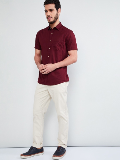

max Men Brown Regular Fit Solid Casual Shirt