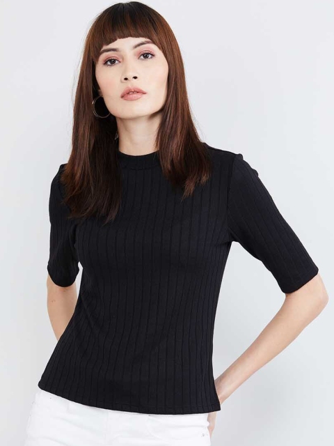 

max Women Black Solid Top