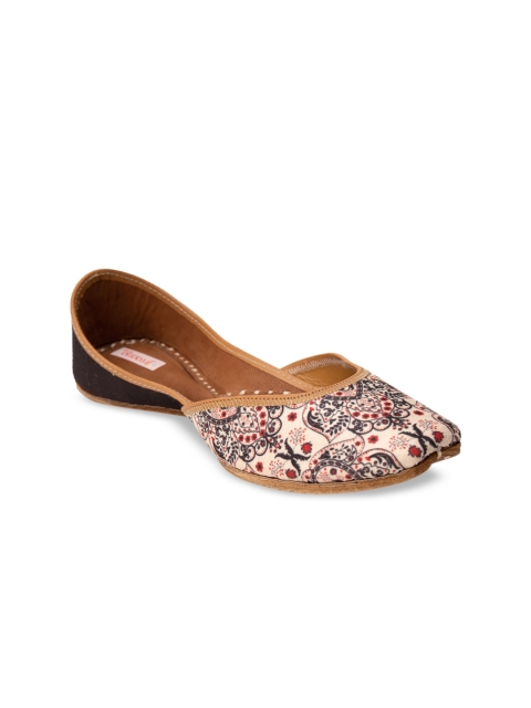 

Jivaana Women Brown Printed Mojaris