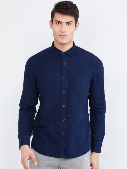 

max Men Blue Regular Fit Striped Casual Shirt