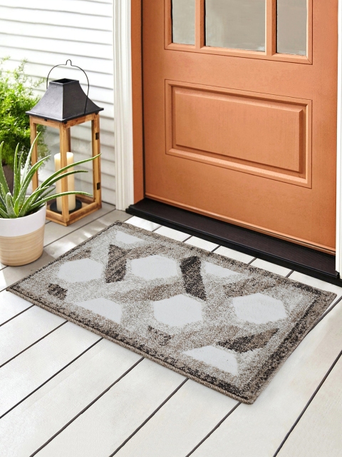 

SPACES Grey Melange & White Textured Floor Mat