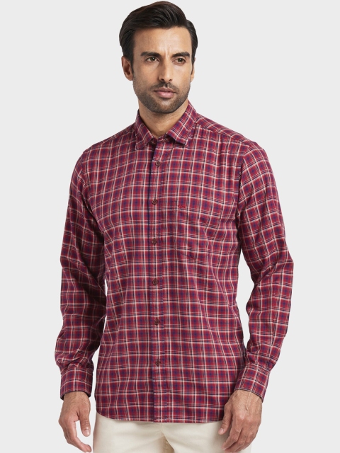 

ColorPlus Men Orange Regular Fit Checked Casual Shirt