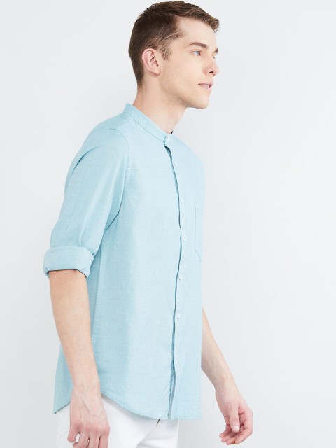 

max Men Green Regular Fit Solid Casual Shirt