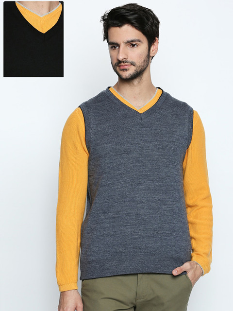 

RICHARD PARKER by Pantaloons Men Black & Grey Solid Reversible Sweater Vest