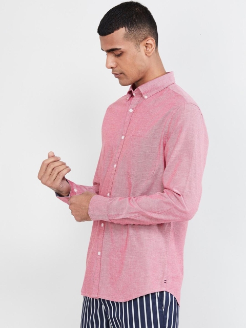 

max Men Pink Regular Fit Solid Formal Shirt