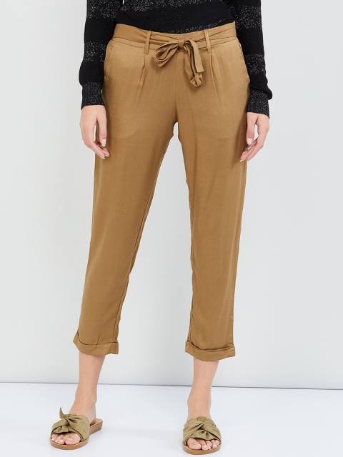 

max Women Khaki Brown Slim Fit Solid Regular Trousers