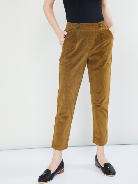 

max Women Copper-Toned Regular Fit Solid Regular Trousers