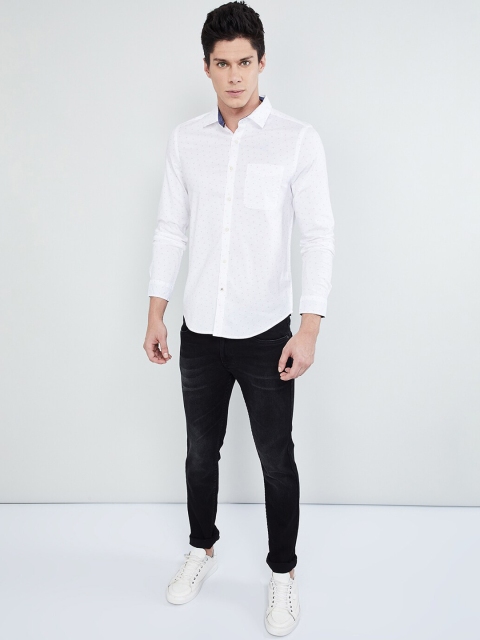 

max Men White Regular Fit Printed Casual Shirt