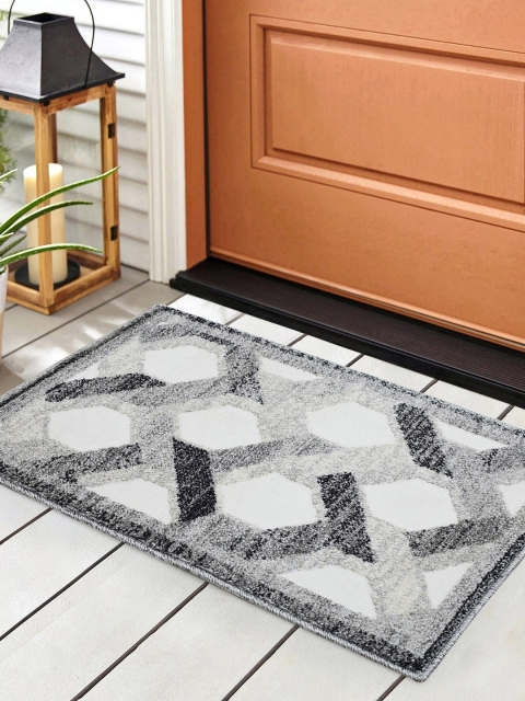 

SPACES Grey Melange and Black Geometric Print Door Mat
