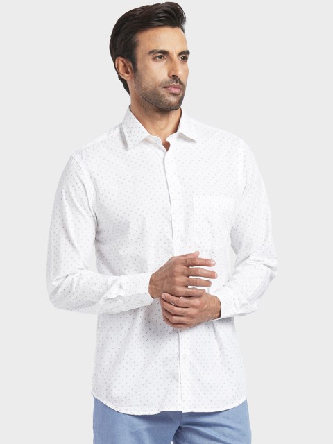 

ColorPlus Men White Regular Fit Printed Casual Shirt