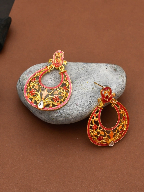 

Silvermerc Designs Gold-Plated & Red Filigree Crescent Shaped Chandbalis