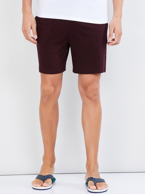 

max Men Burgundy Solid Lounge Shots