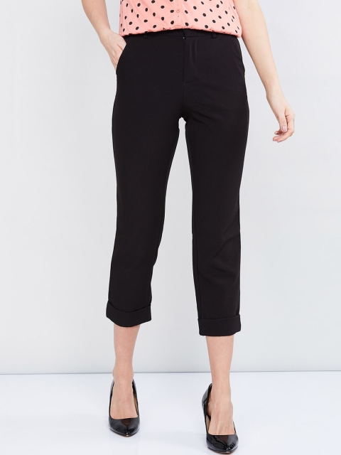 

max Women Black Slim Fit Solid Crop Regular Trousers