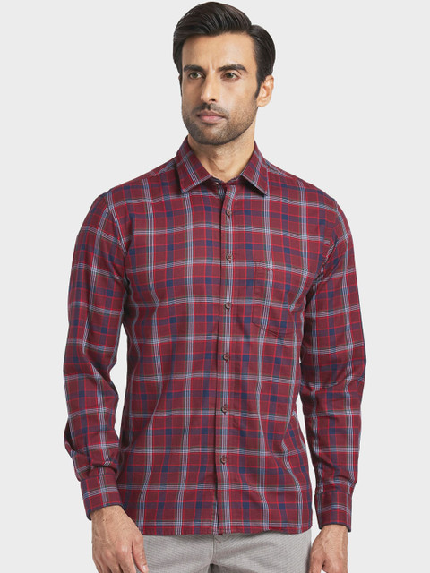 

ColorPlus Men Red Regular Fit Checked Casual Shirt