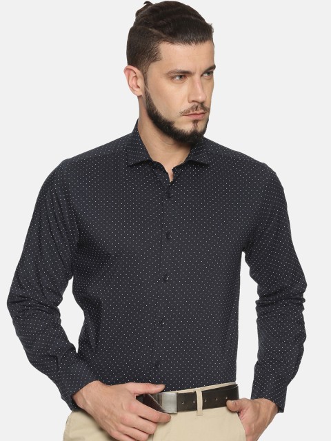 

IVOC Men Black & White Slim Fit Printed Formal Shirt