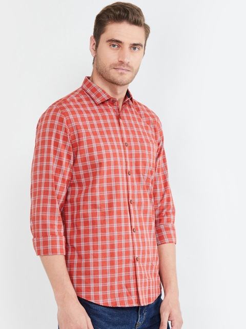 

max Men Red & Beige Regular Fit Checked Casual Shirt