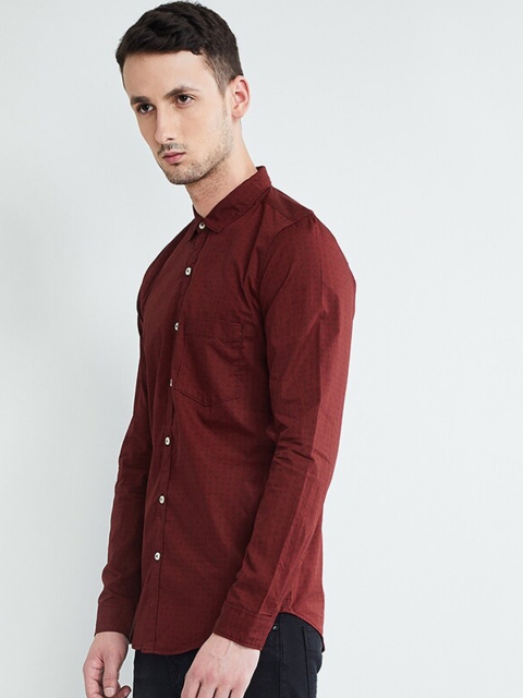 

max Men Red Regular Fit Printed Casual Shirt