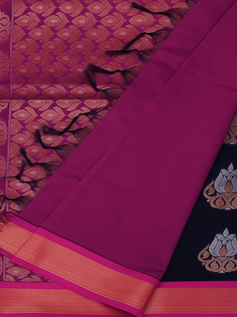 

Pothys Pink Woven Design Silk Cotton Saree