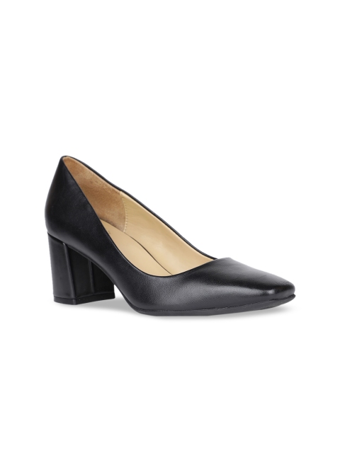 

Naturalizer Women Black Solid Pumps