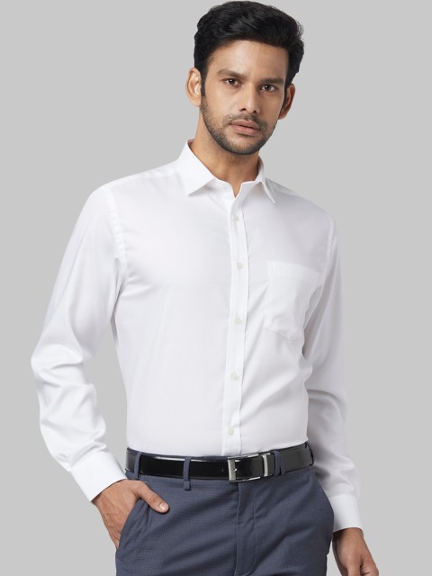 

Park Avenue Men White Regular Fit Solid Formal Shirt