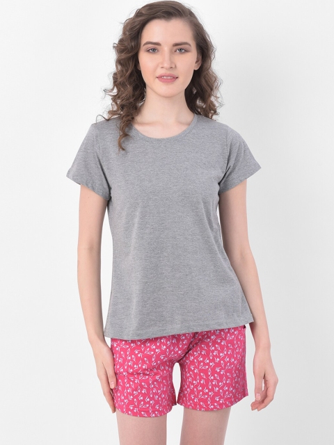 

Clovia Women Grey Melange & Pink Solid Night suit